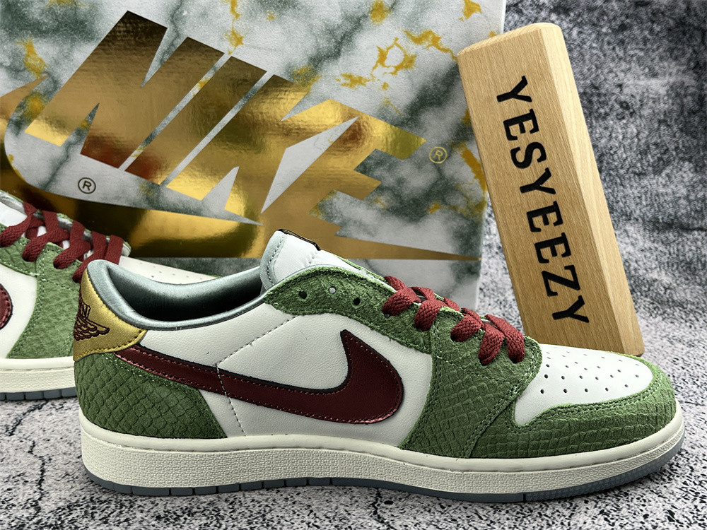 UA AIR JORDAN 1 RETRO LOW OG 