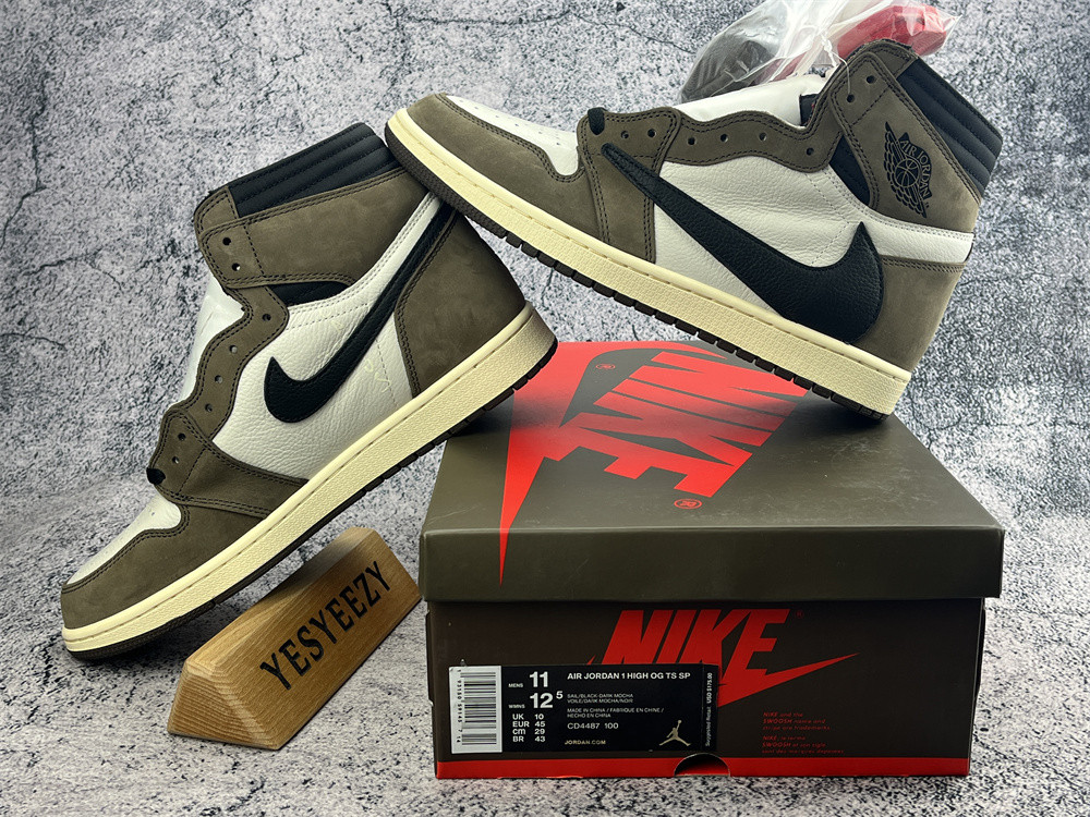 UA TRAVIS SCOTT X AIR JORDAN 1 RETRO HIGH OG 