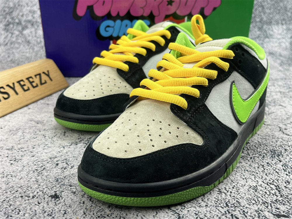UA NIKE SB X POWERPUFF GIRLS DUNK LOW