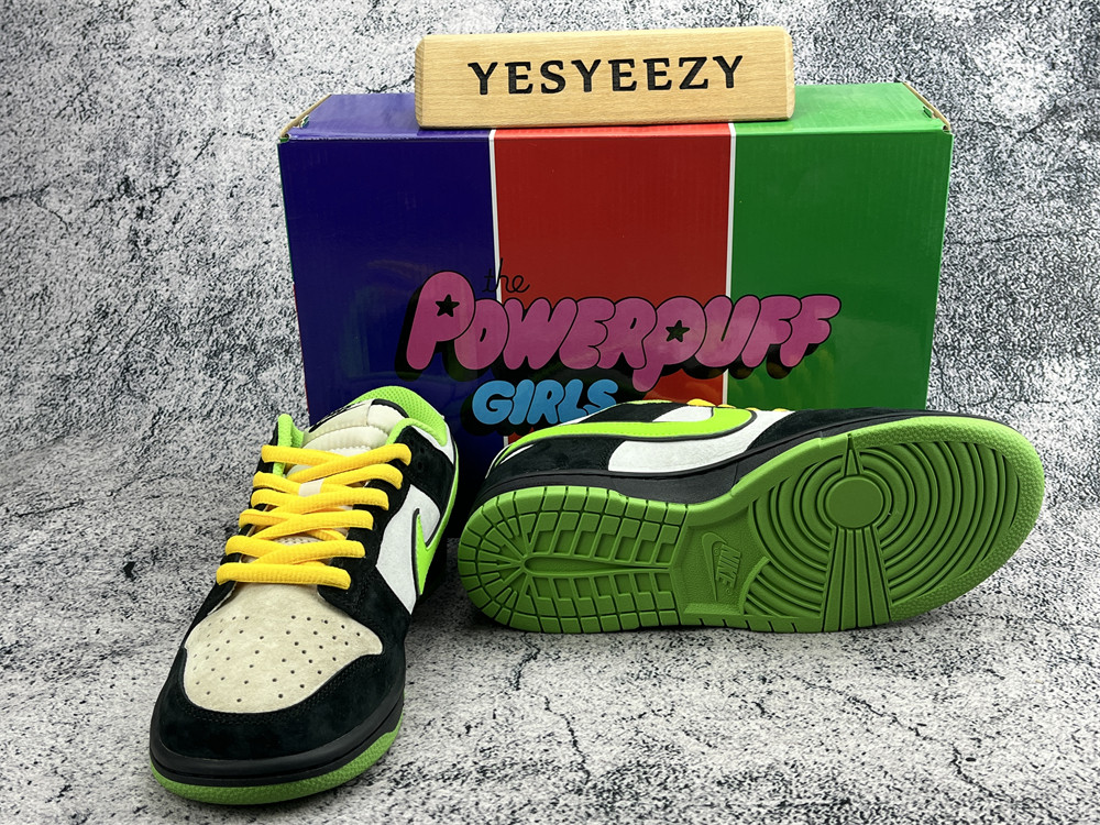 UA NIKE SB X POWERPUFF GIRLS DUNK LOW
