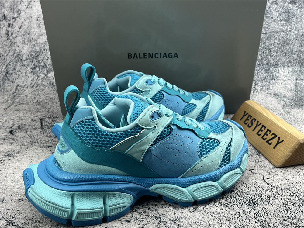UA 3XL Suede LT.Blue