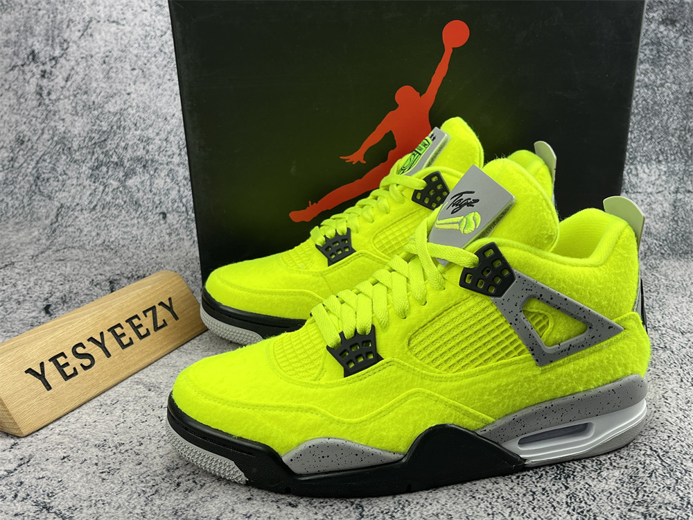 UA AIR JORDAN 4 RETRO GREEN