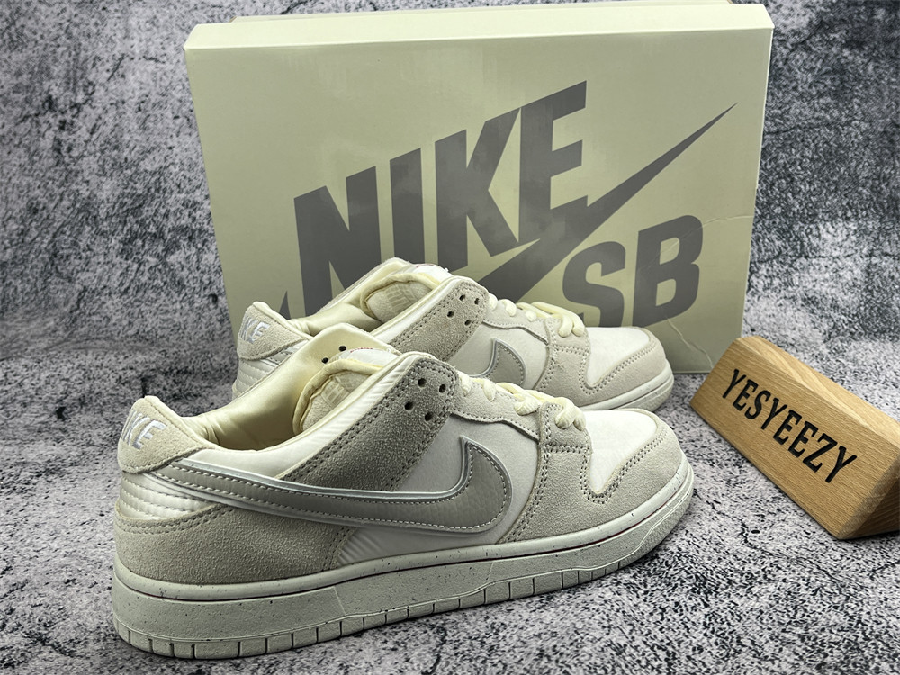 UA DUNK LOW PREMIUM SB 