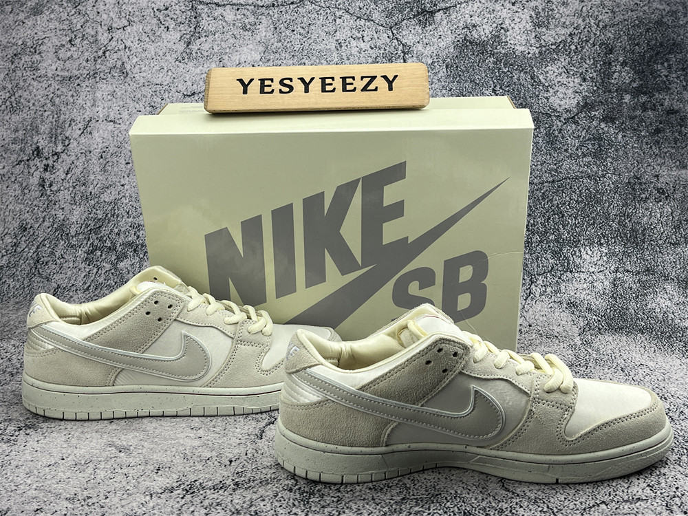 UA DUNK LOW PREMIUM SB 'CITY OF LOVE COLLECTION - LIGHT BONE'