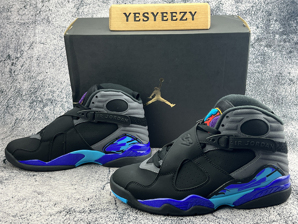 UA AIR JORDAN 8 RETRO 
