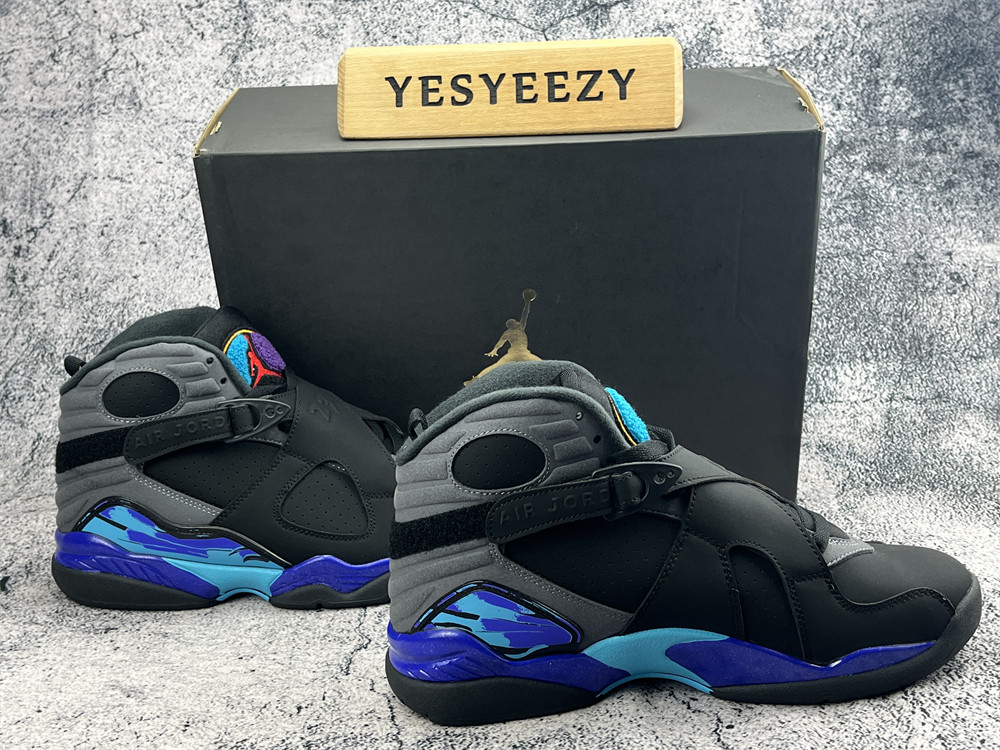 UA AIR JORDAN 8 RETRO 