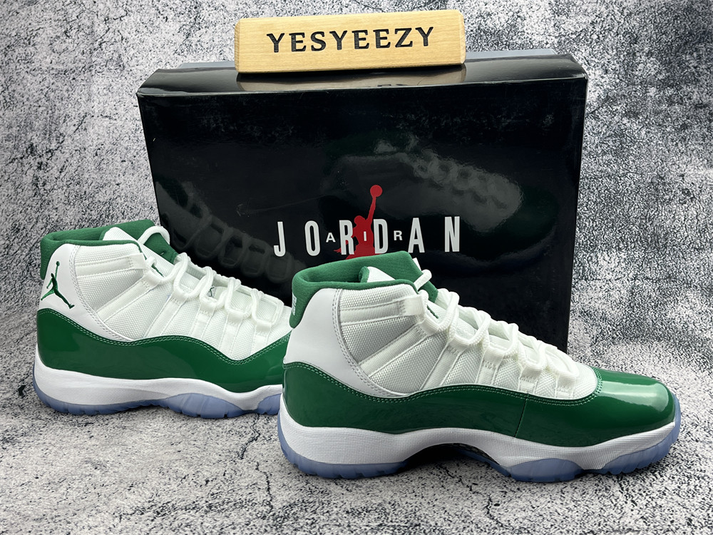 UA AIR JORDAN 11 RETRO LOW