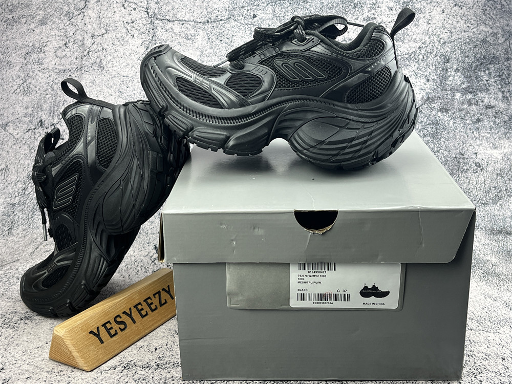 UA 10XL BLACK