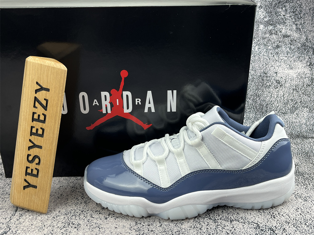 UA AIR JORDAN 11 RETRO LOW 