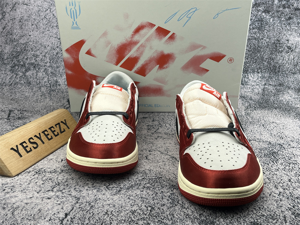 UA Jordan 1 Retro Low OG Trophy Room Away