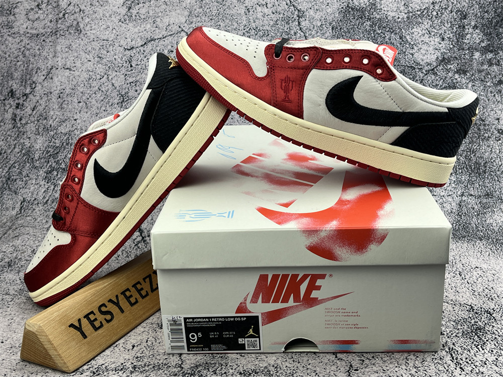 UA Jordan 1 Retro Low OG Trophy Room Away