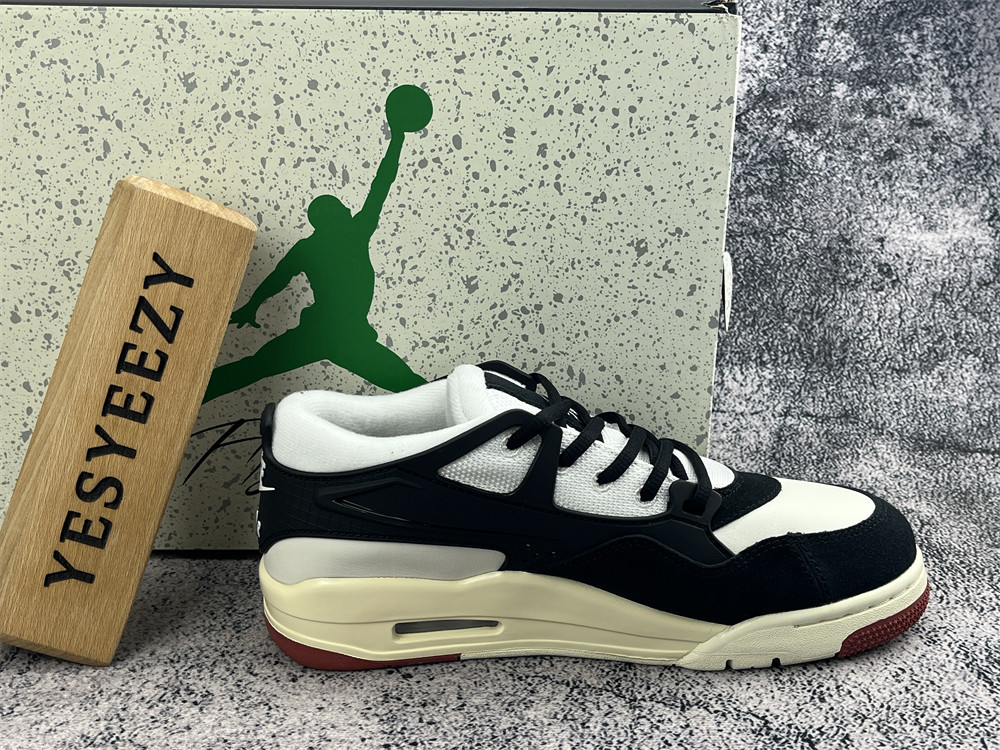 UA Jordan 4 RM Canyon Rust