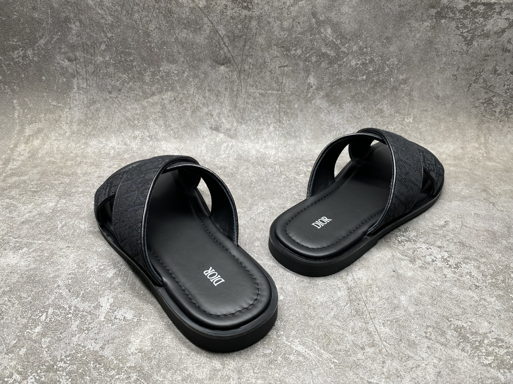 UA D10r Alias Sandal