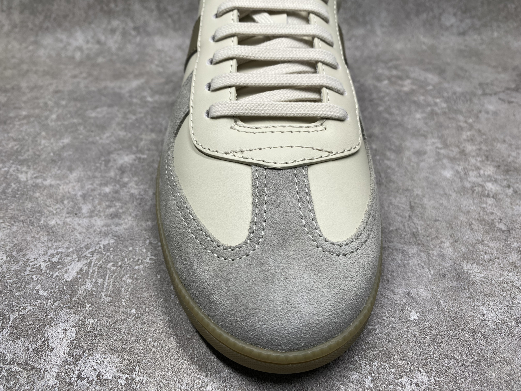 UA D10r B01 Matchpoint Sneaker