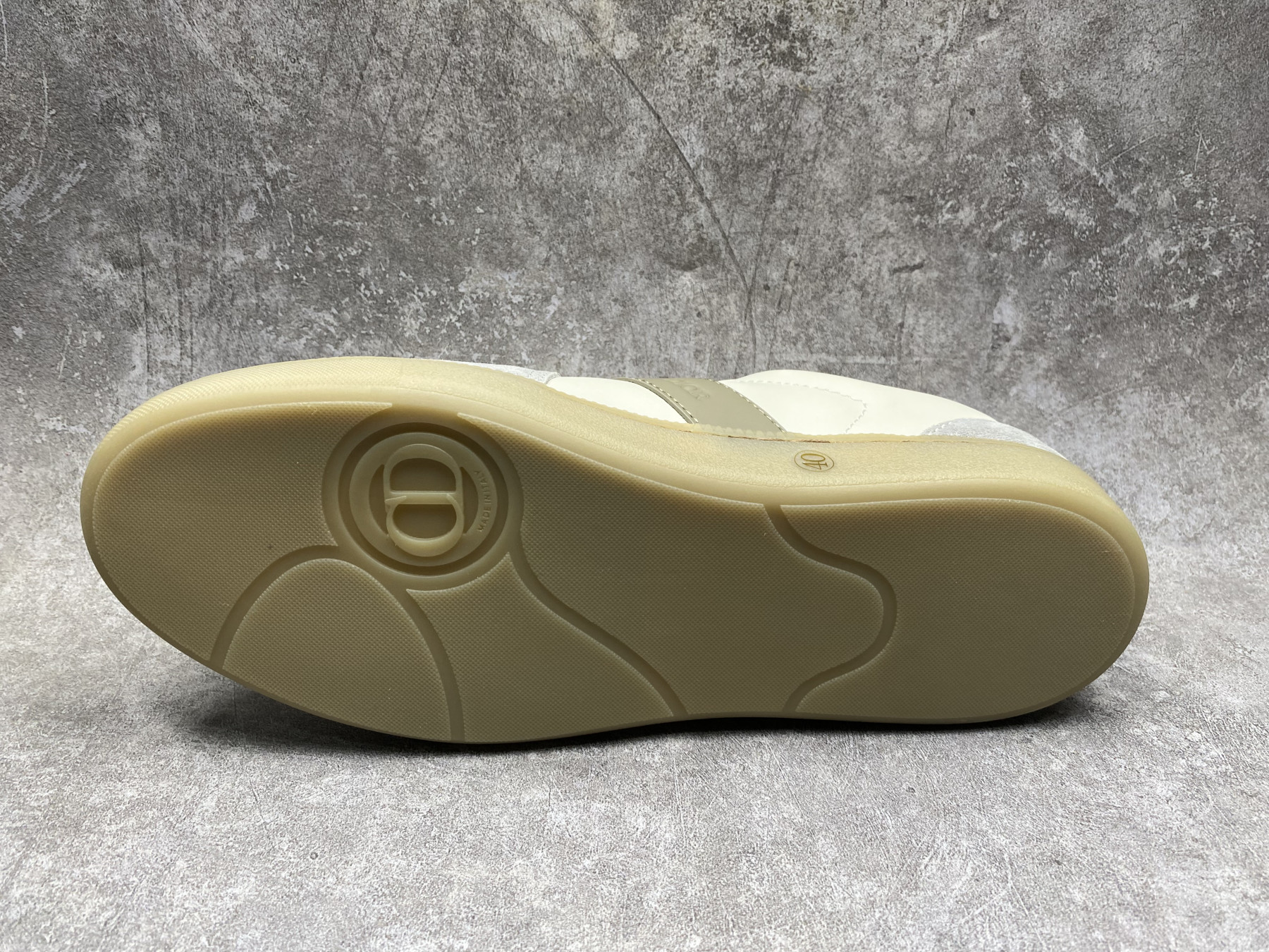 UA D10r B01 Matchpoint Sneaker