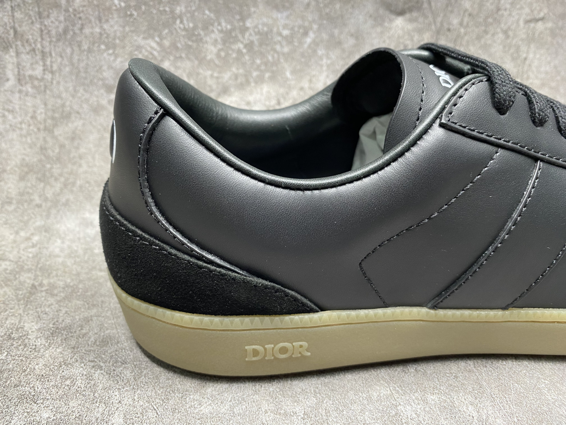 UA D10r B01 Matchpoint Sneaker