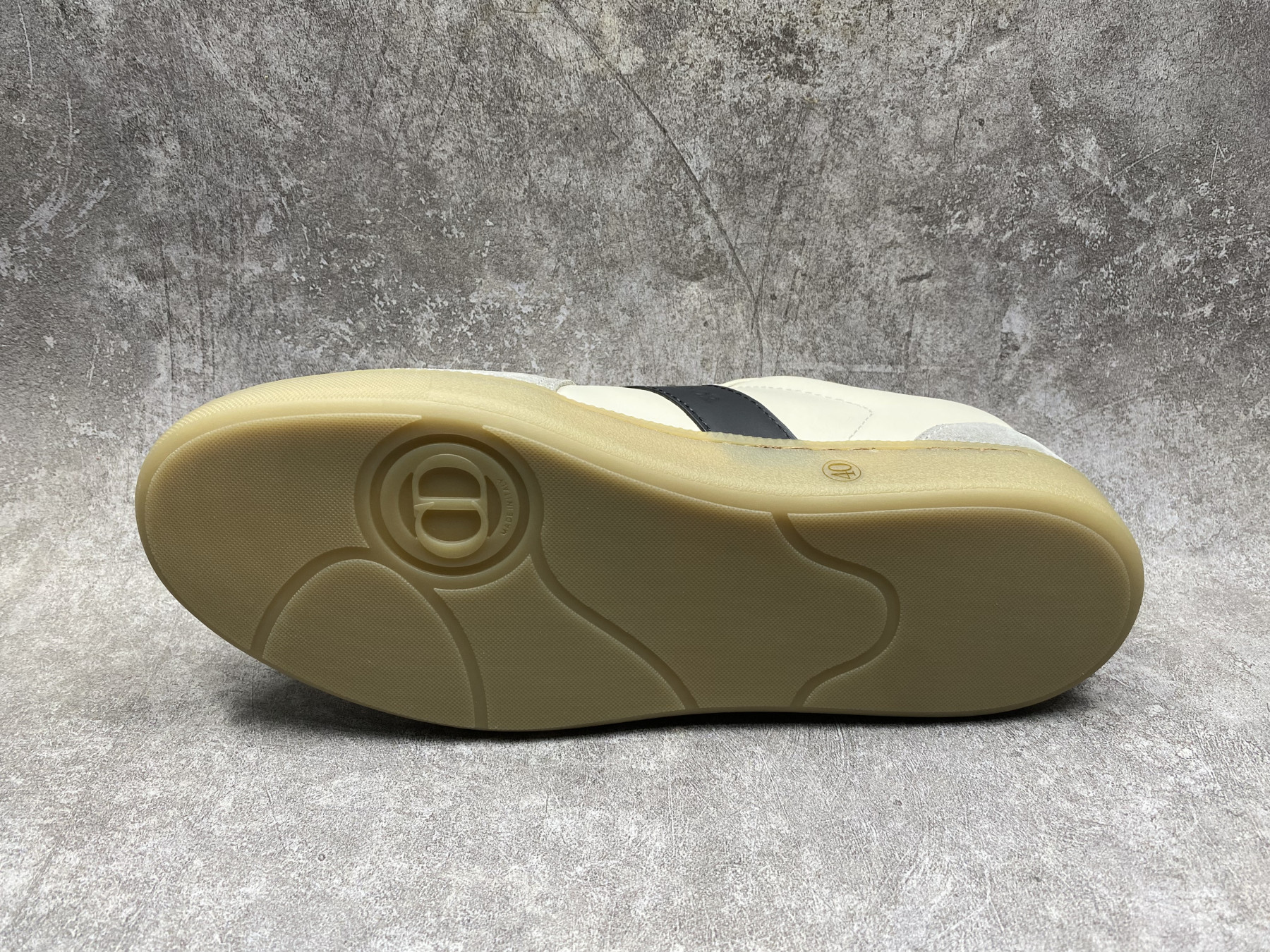 UA D10r B01 Matchpoint Sneaker