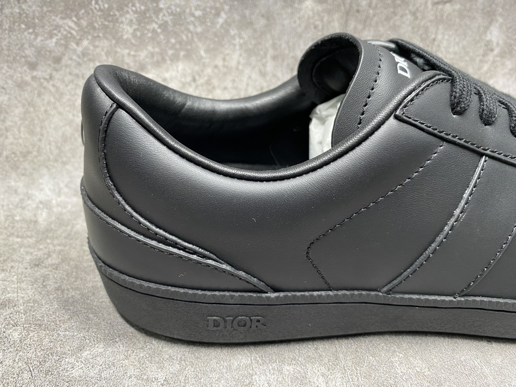 UA D10r B01 Matchpoint Sneaker