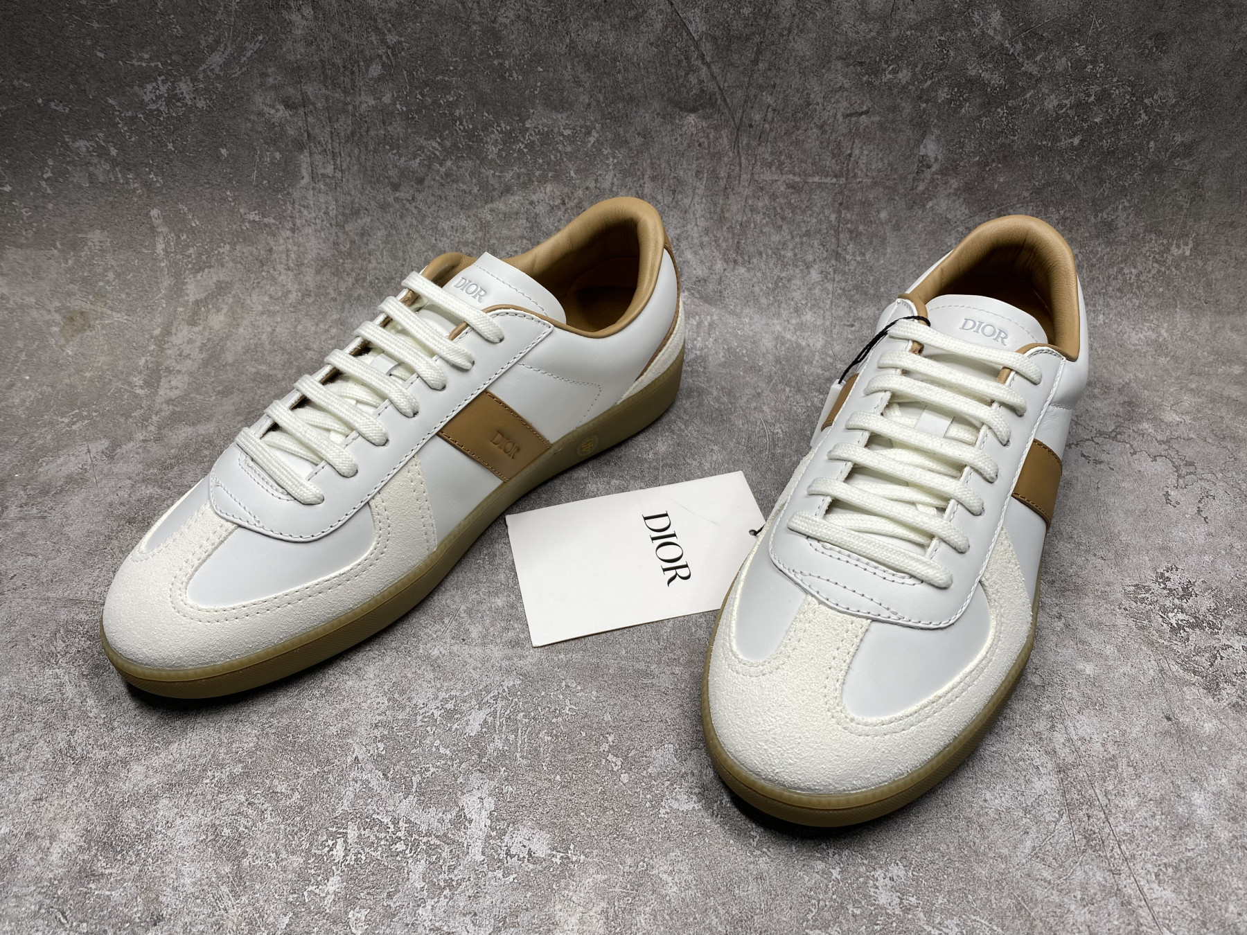 UA D10r B01 Matchpoint Sneaker