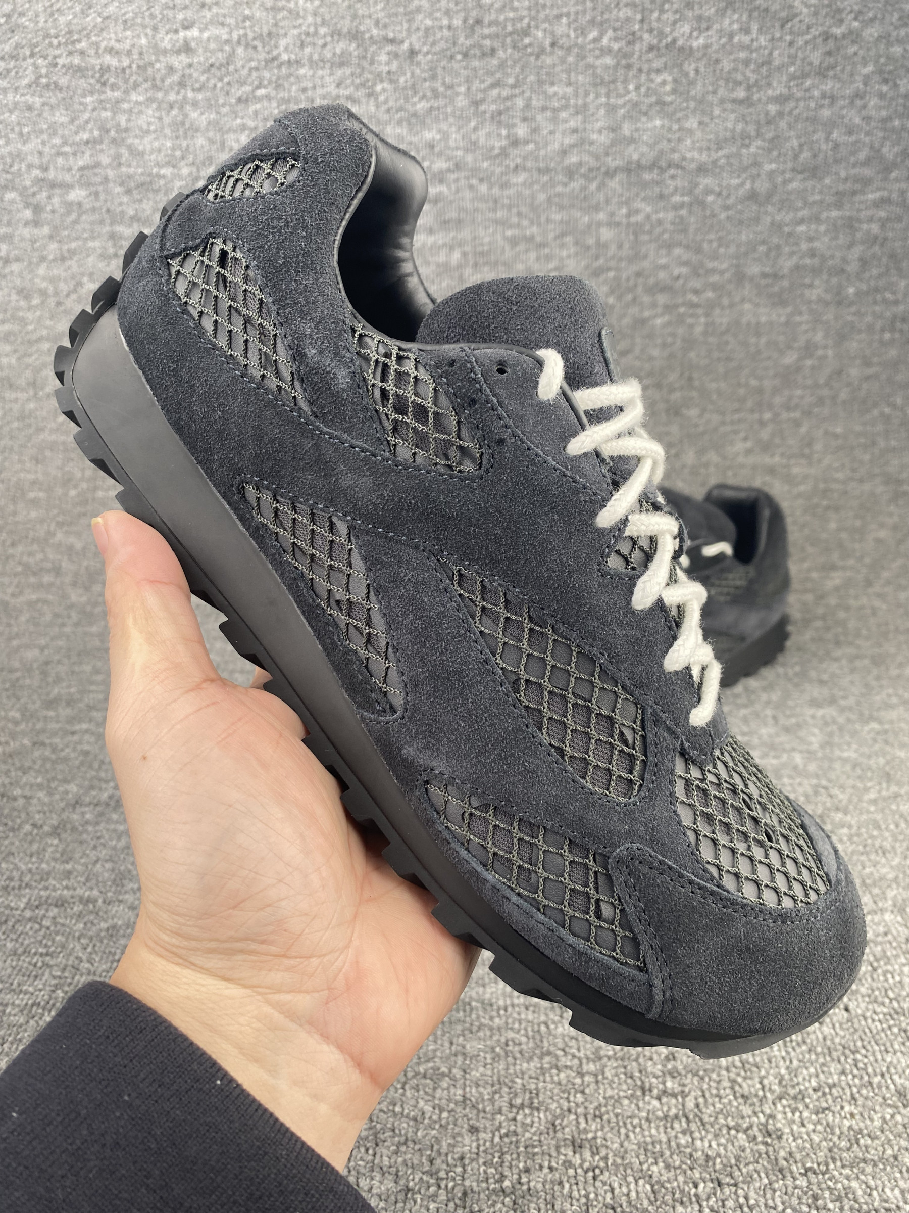 UA B0tt*ga Ven*ta Orbit Sneaker