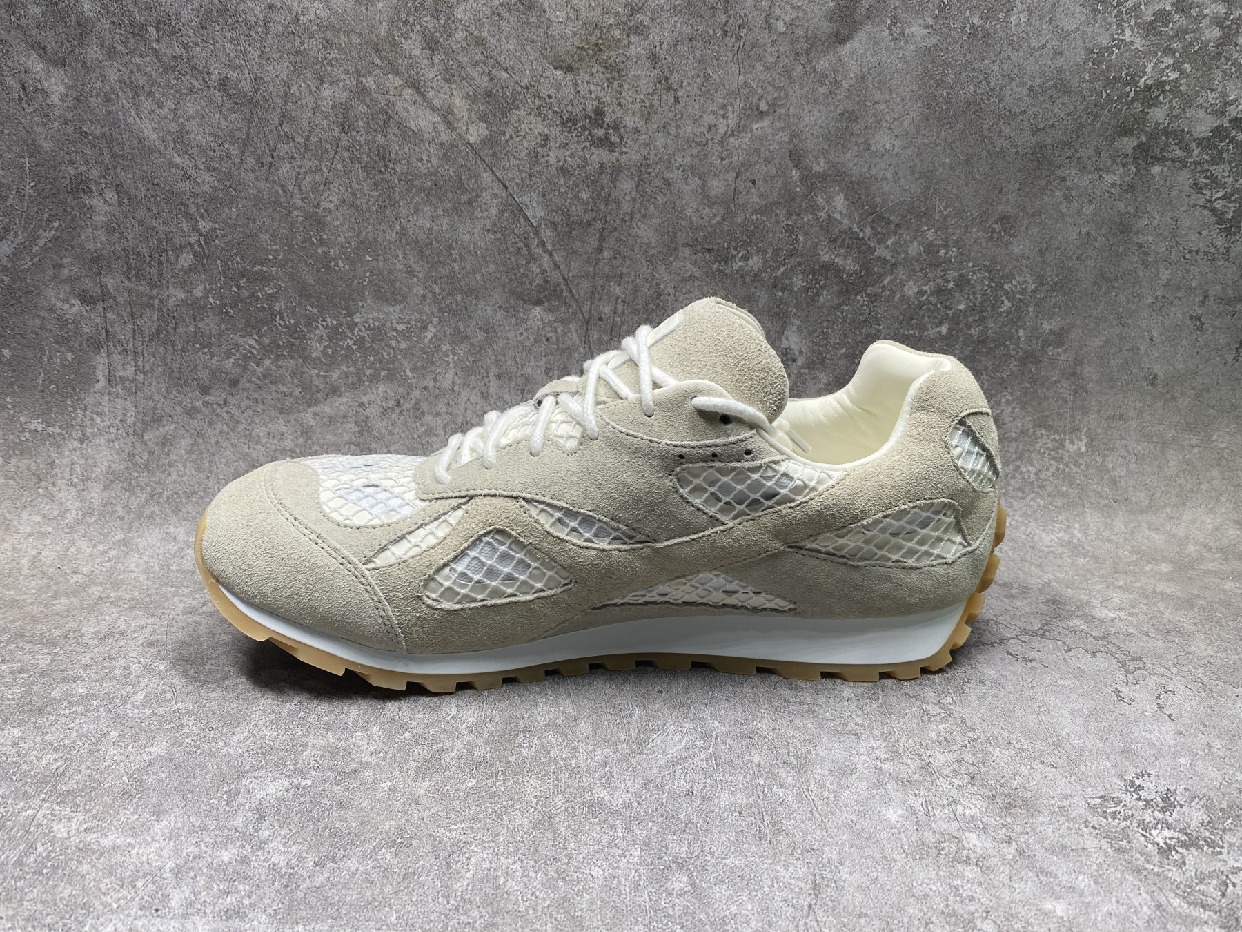 UA B0tt*ga Ven*ta Orbit Sneaker