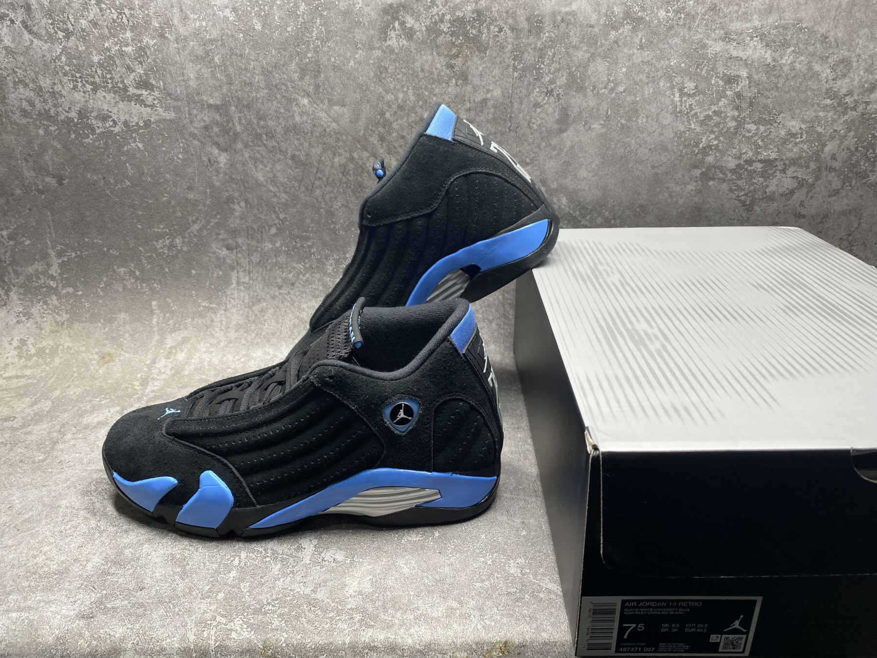 UA AIR Jordan 14 Retro