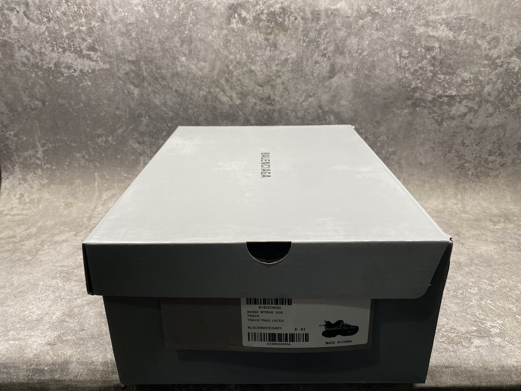 ua Ba1en*iaga track sneaker