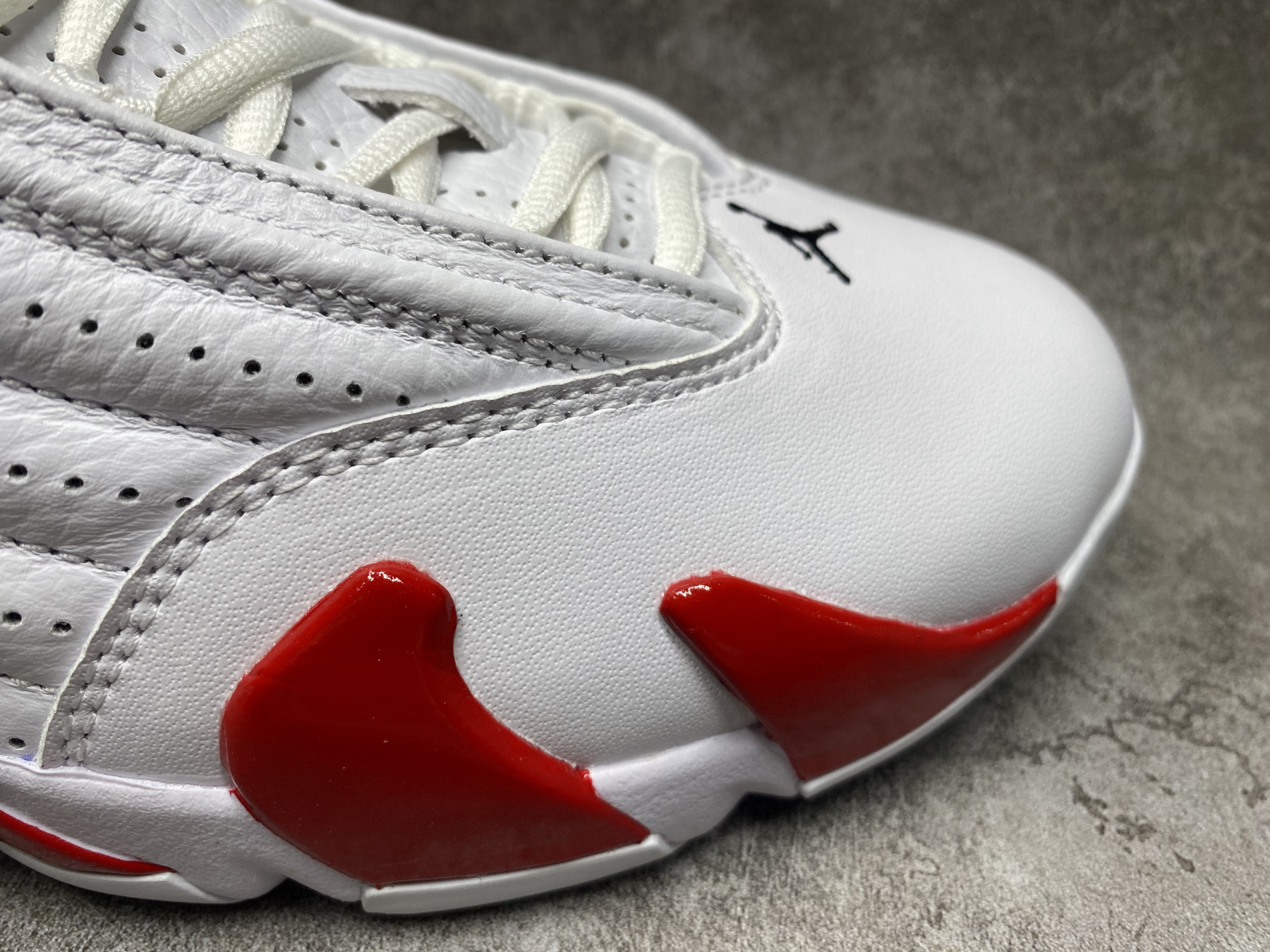UA AIR Jordan 14 Retro