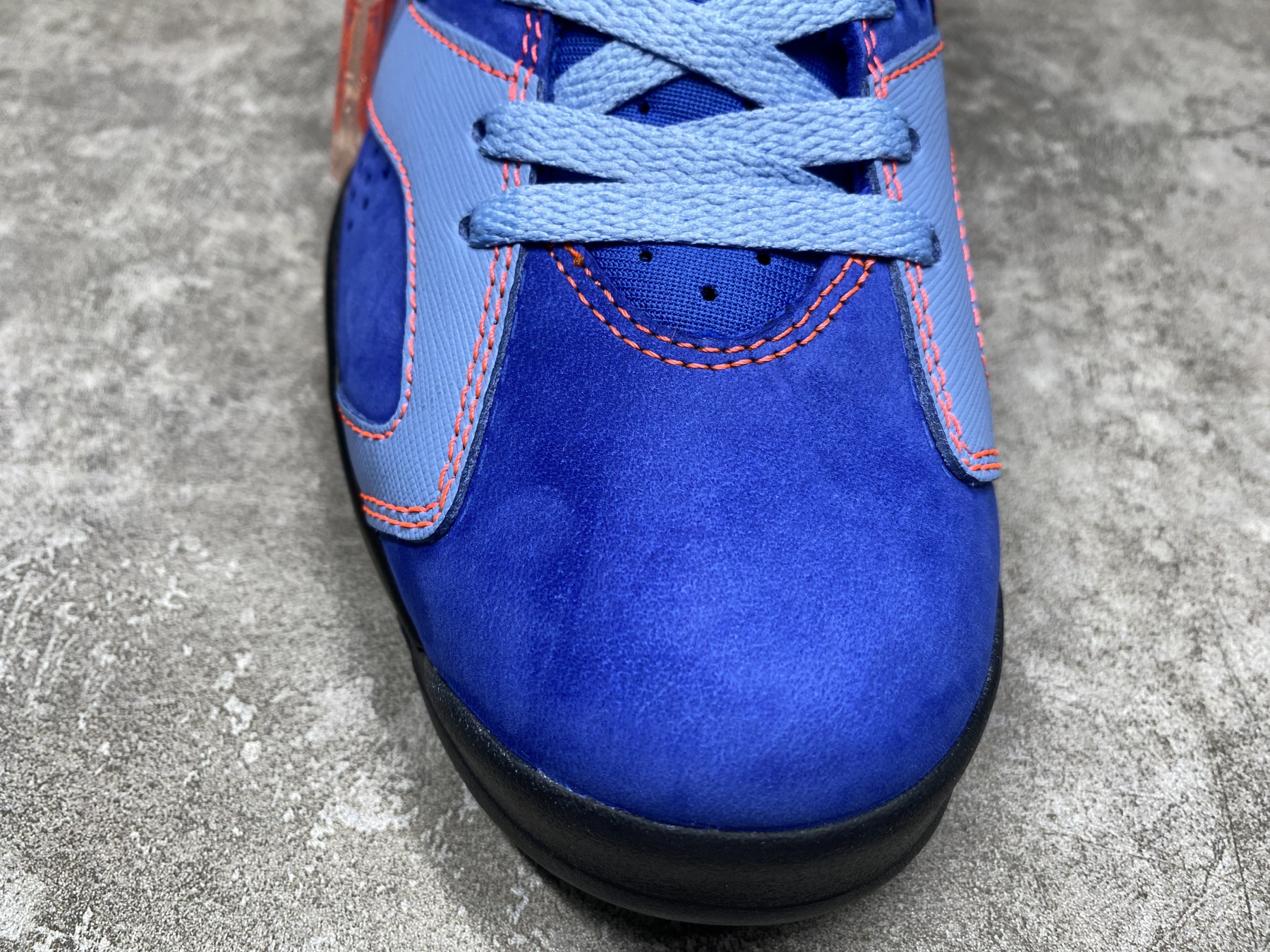 UA AIR Jordan 6 Retro