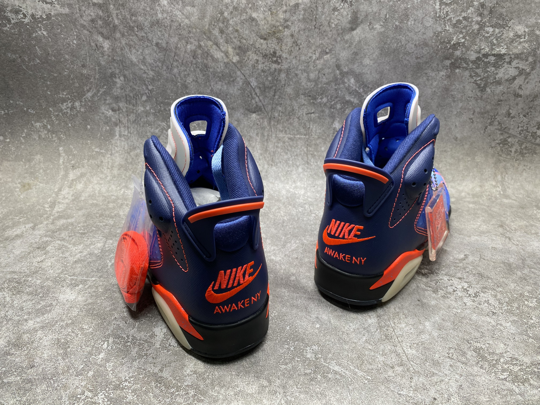 UA AIR Jordan 6 Retro