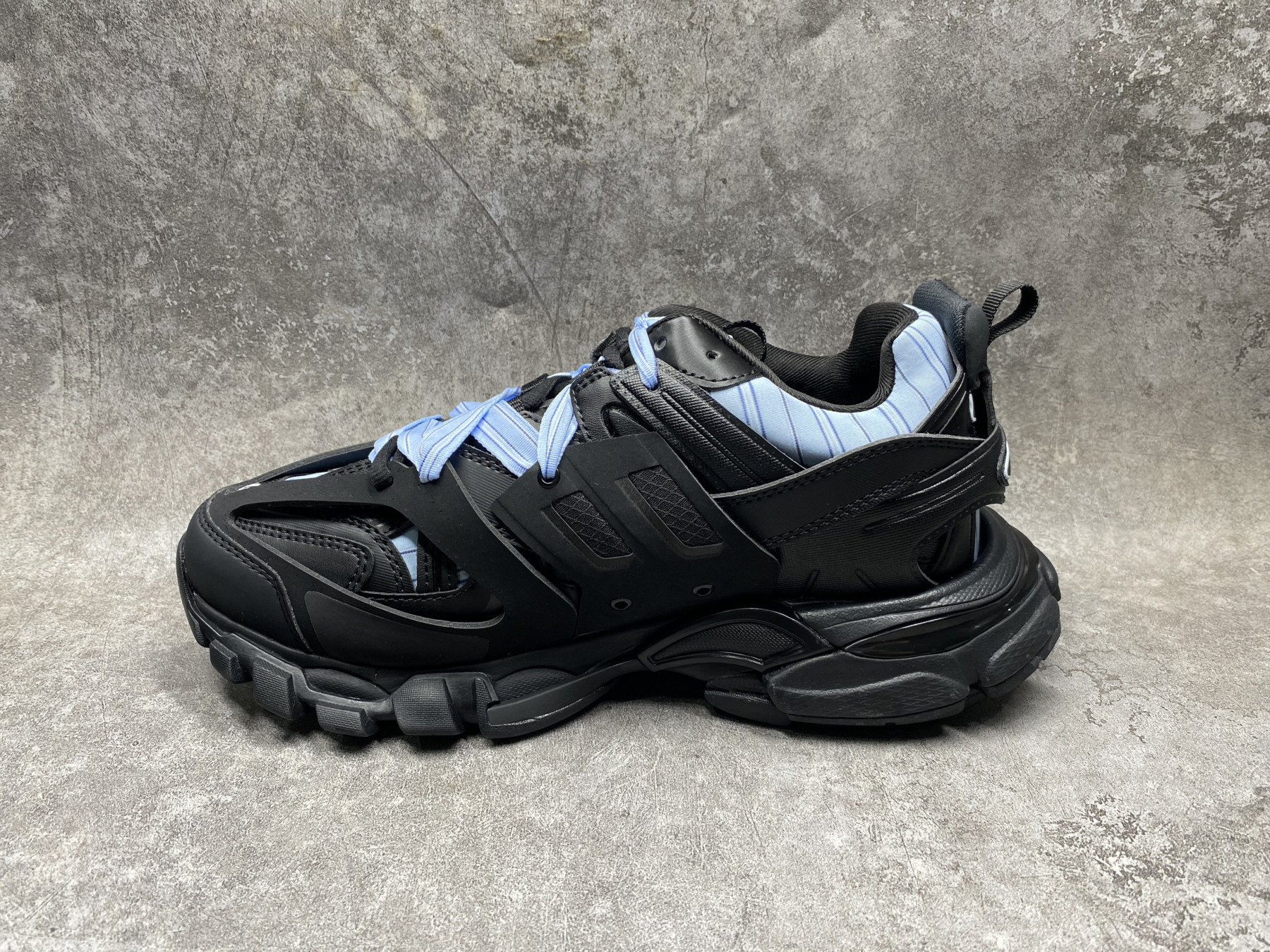 UA Ba1en*iaga Track Sneaker