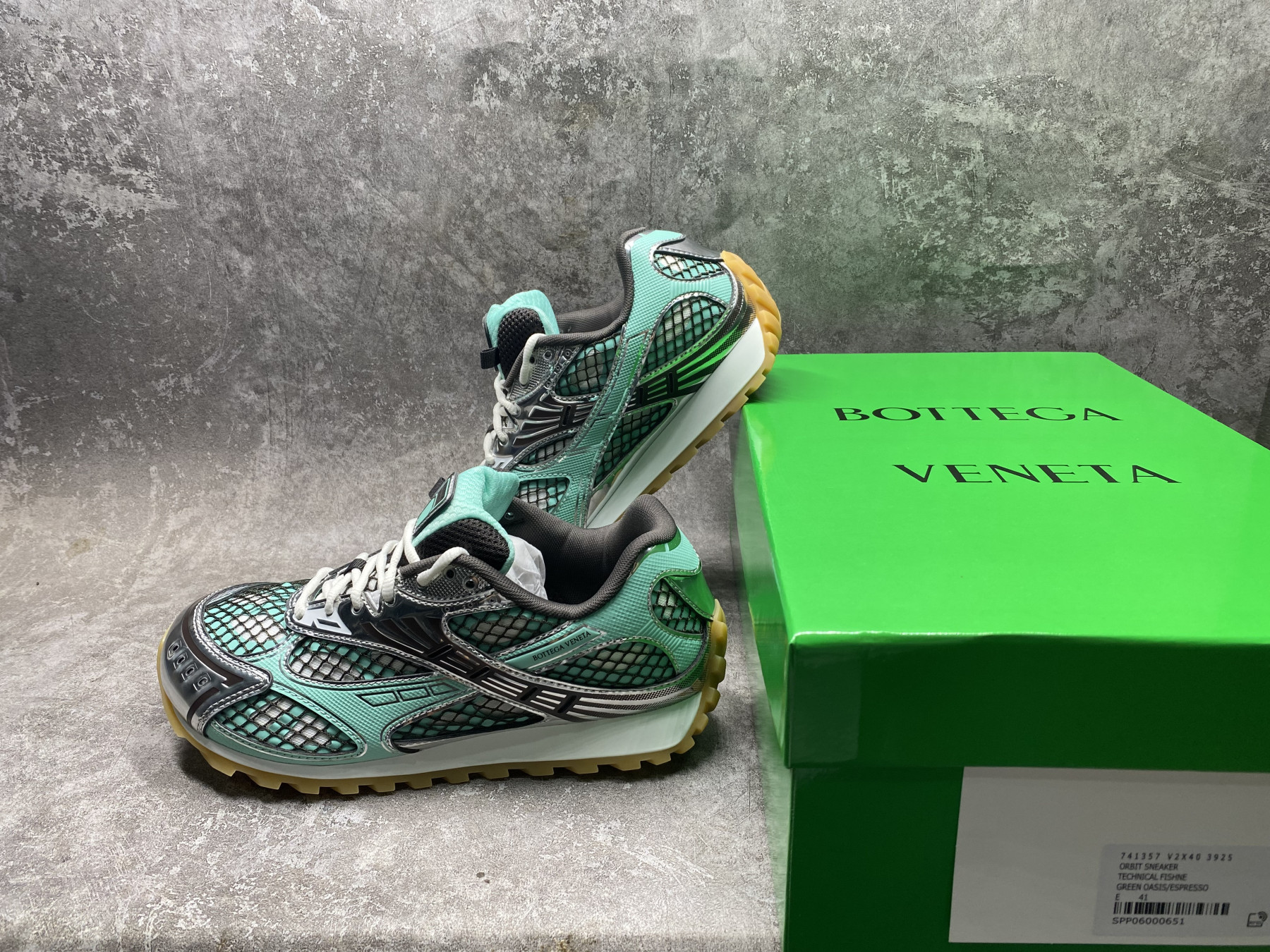 UA B0tt*ga Ven*ta Orbit Sneaker