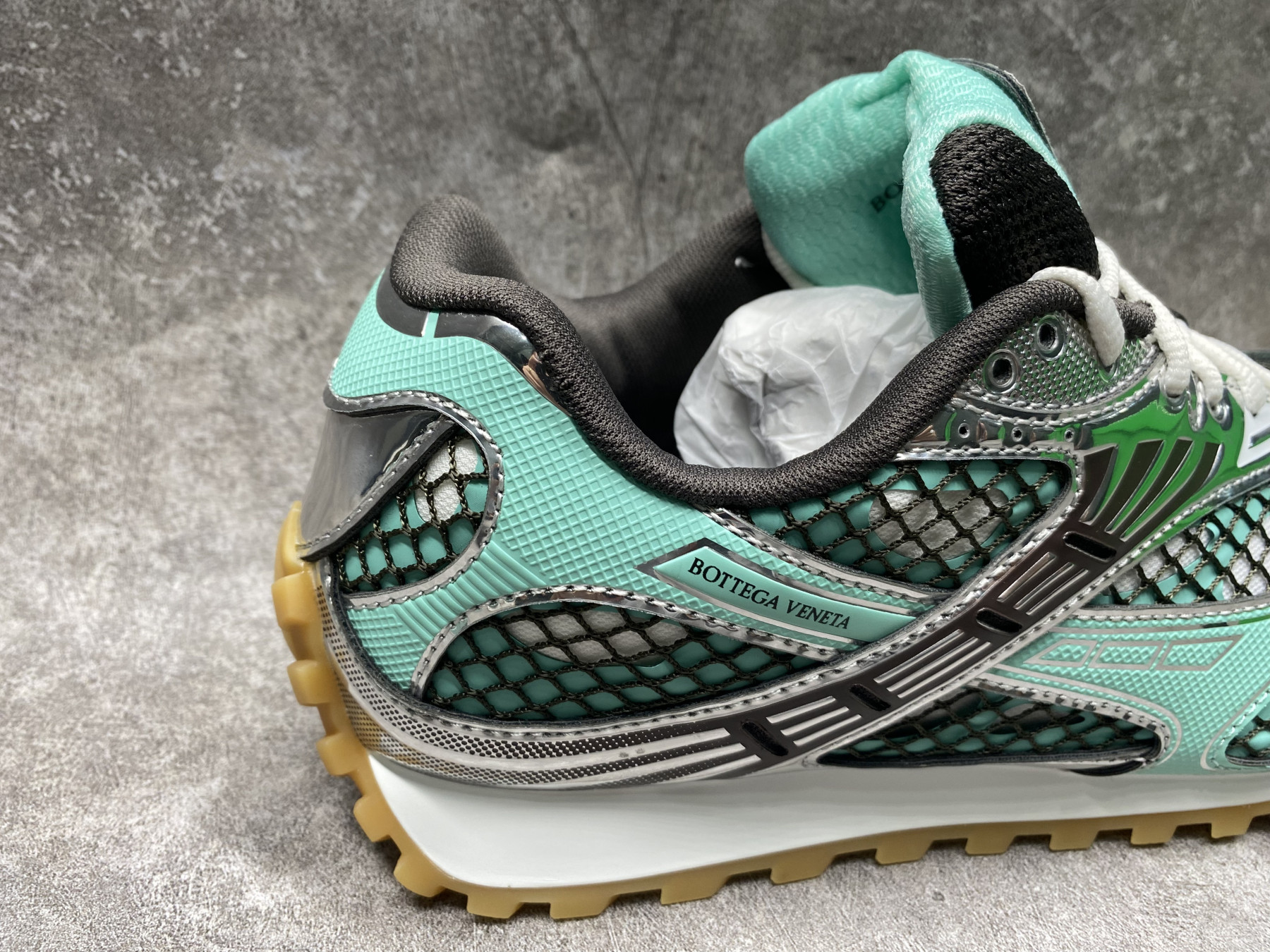 UA B0tt*ga Ven*ta Orbit Sneaker