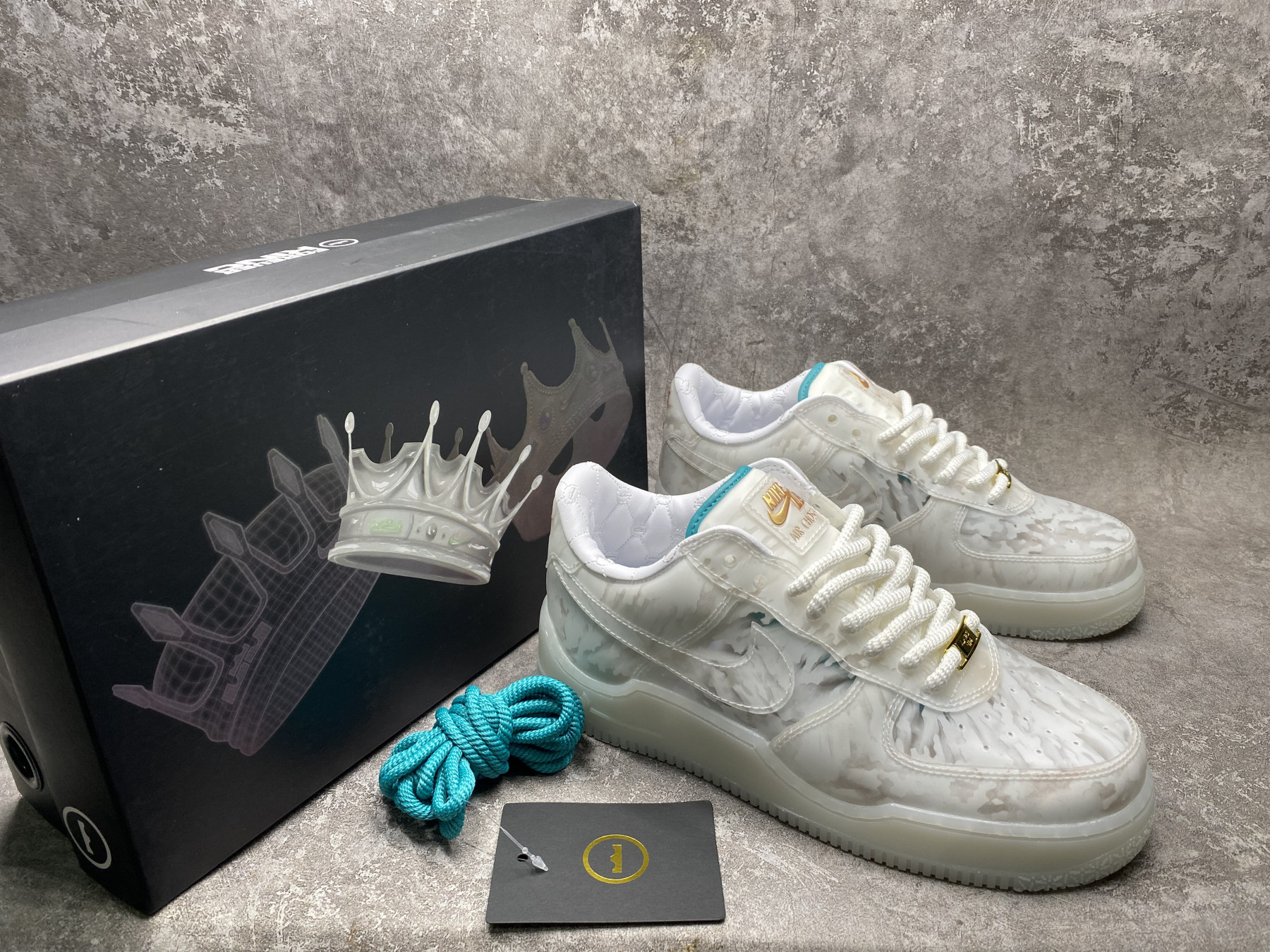 UA Nike Air Force 1 Low PreM1vm
