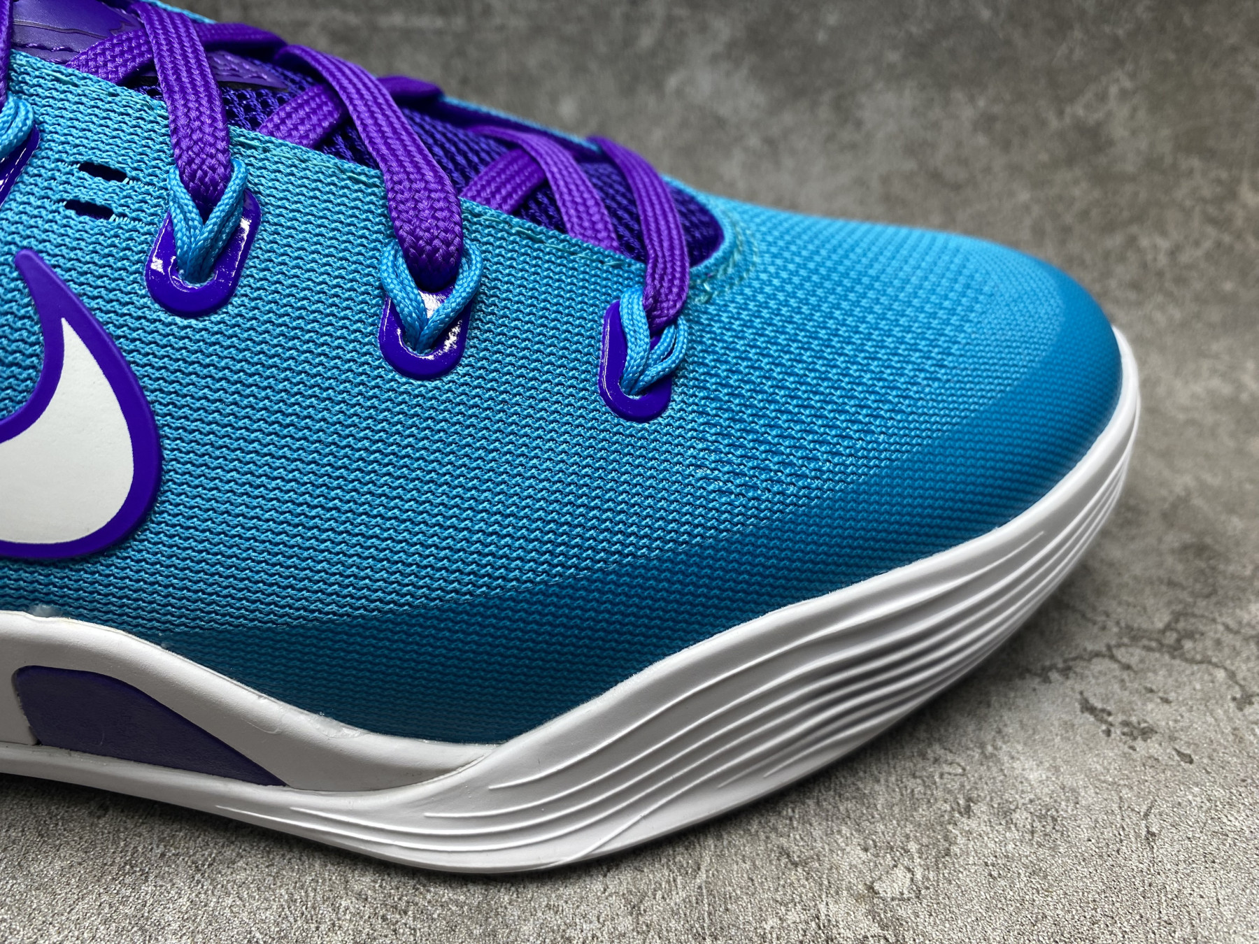 UA Nike Kobe 9 Elite Low EM Protro