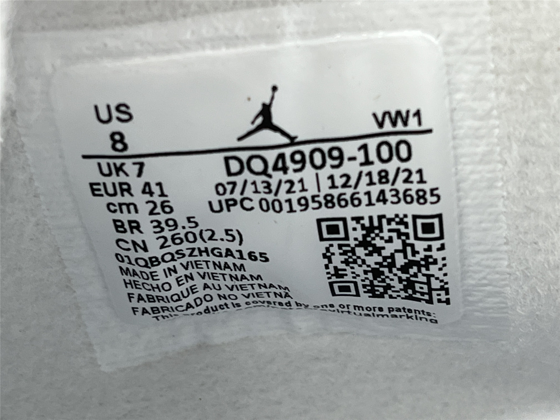 UA WMNS AIR JORDAN 4 RETRO 