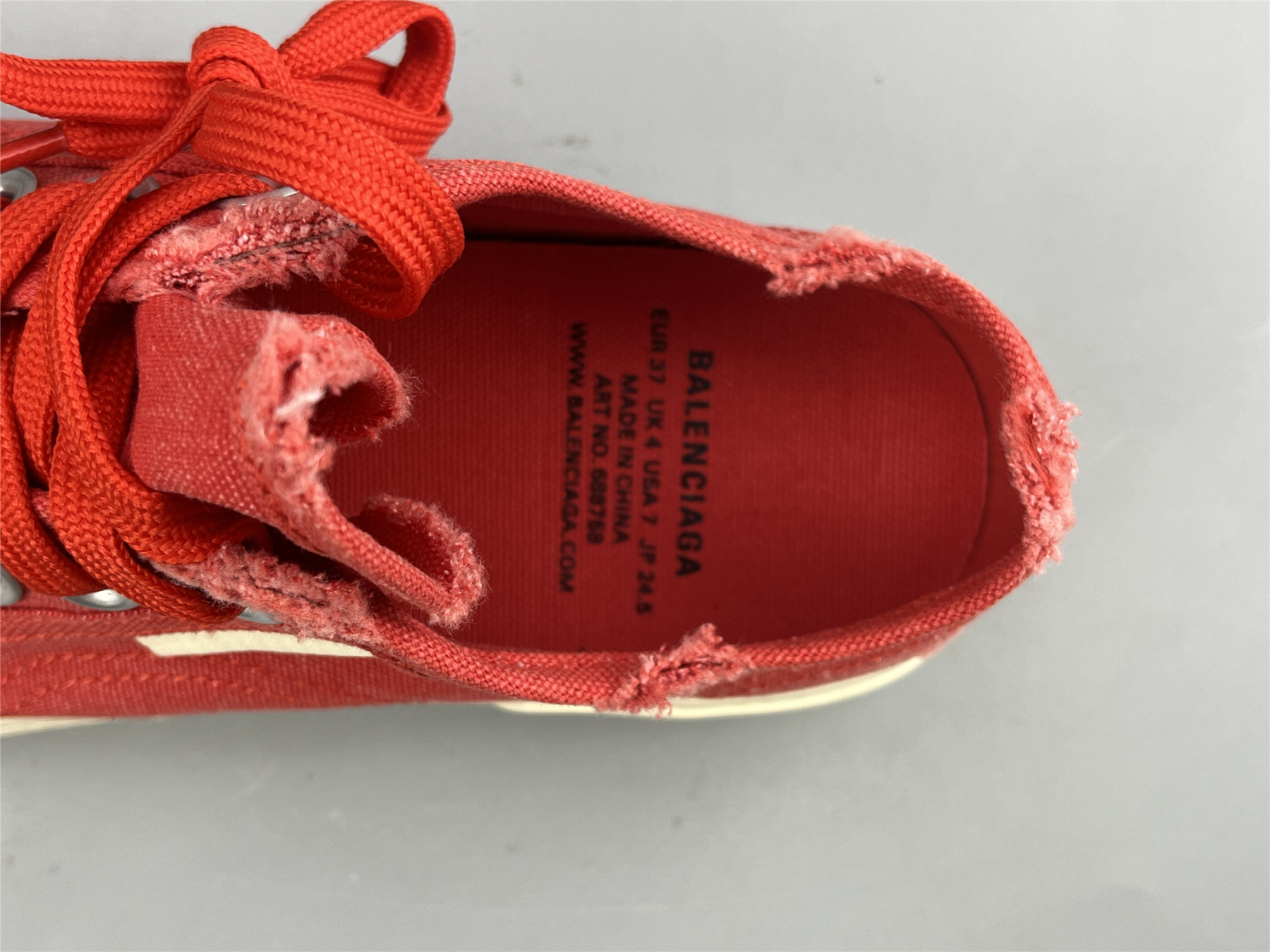 UA PARIS MID RED