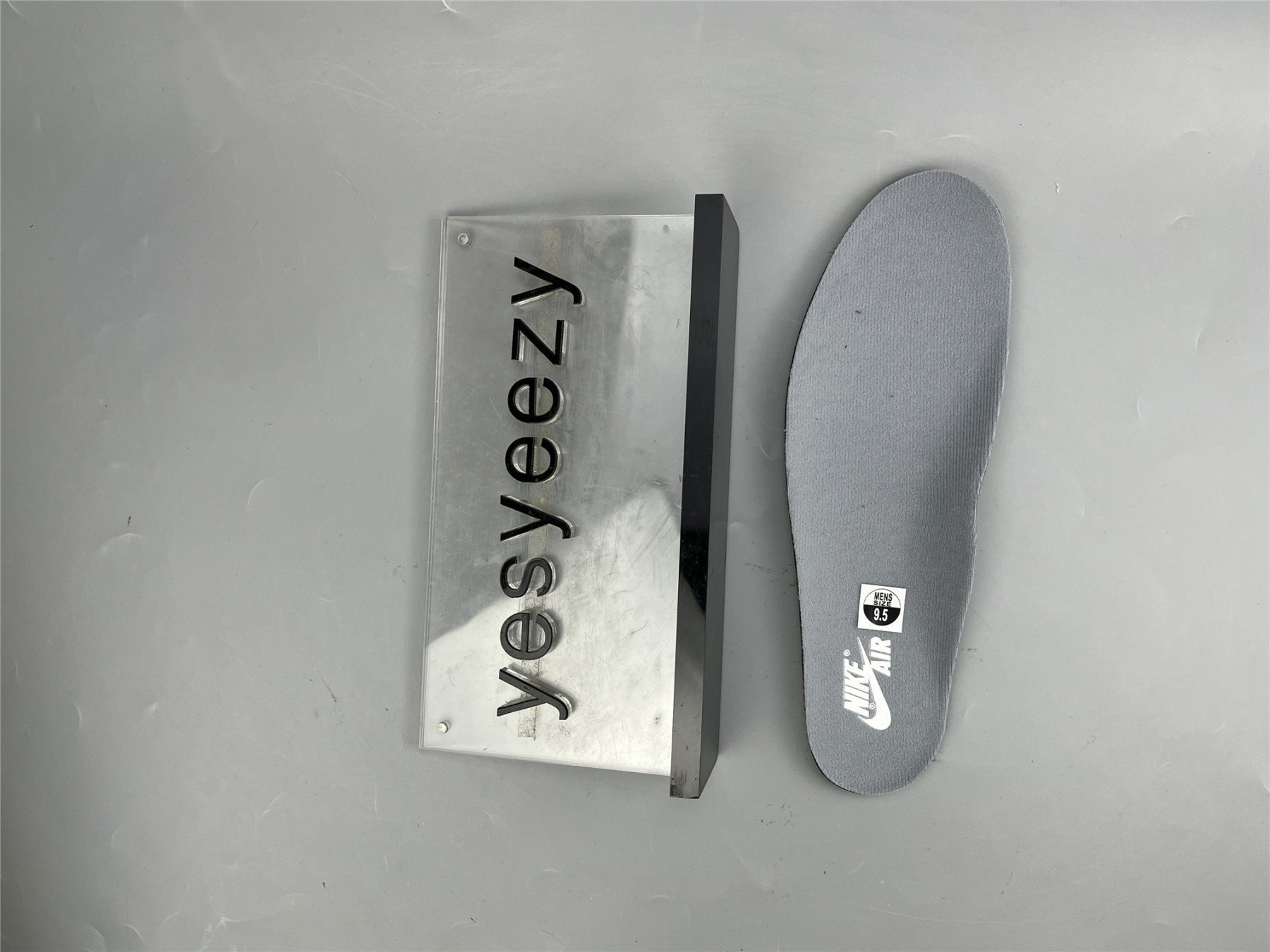 UA AIR JORDAN 1 RETRO HIGH OG 