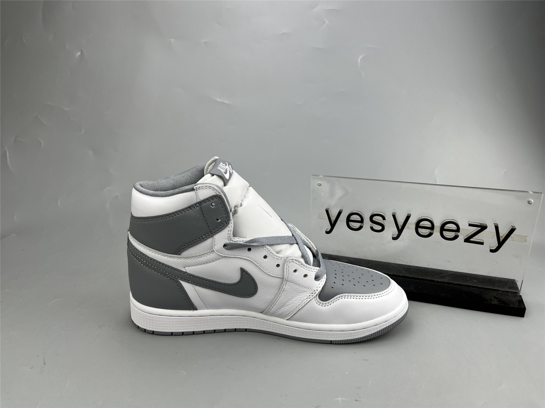 UA AIR JORDAN 1 RETRO HIGH OG 