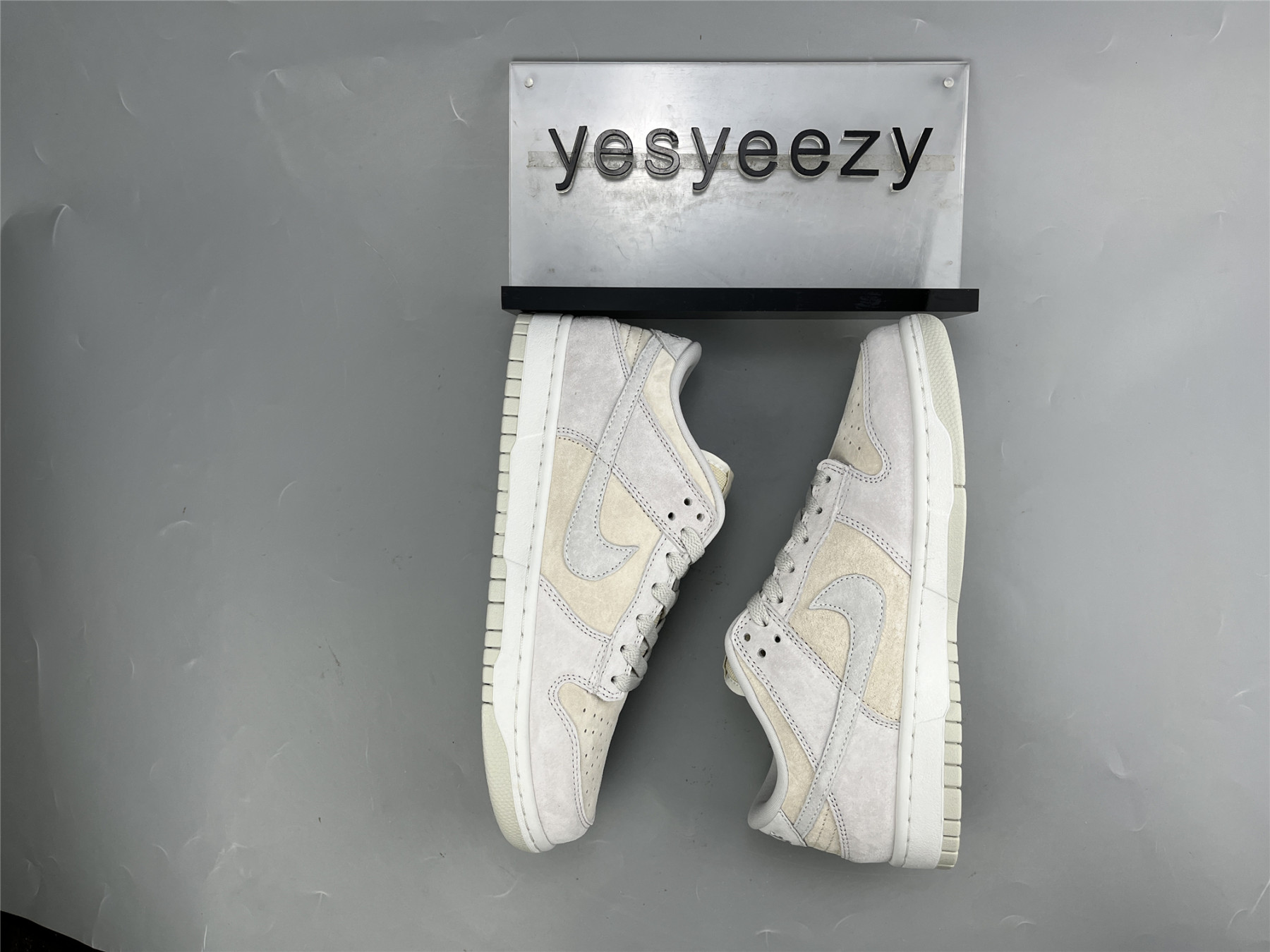 UA NIKE DUNK LOW PREMIUM 