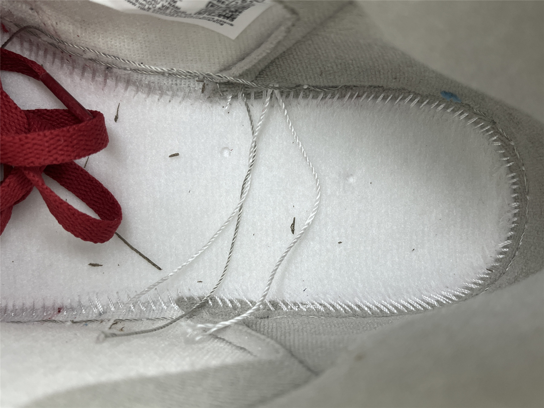 UA WMNS AIR JORDAN 1 HIGH OG 