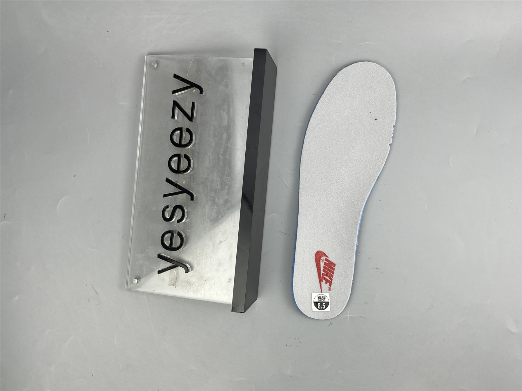 UA NIKE WMNS DUNK LOW SP 