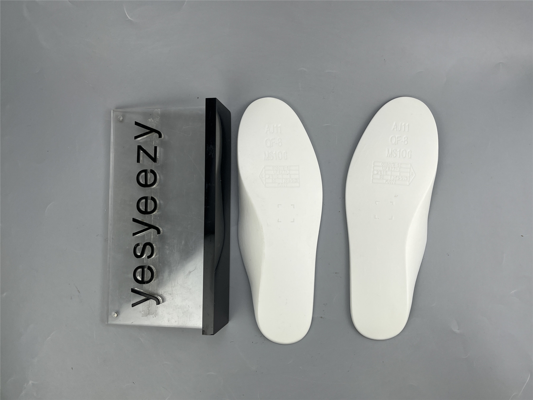 UA AIR JORDAN 5 RETRODJ KHALED WE THE BEST CRIMSON BLISS