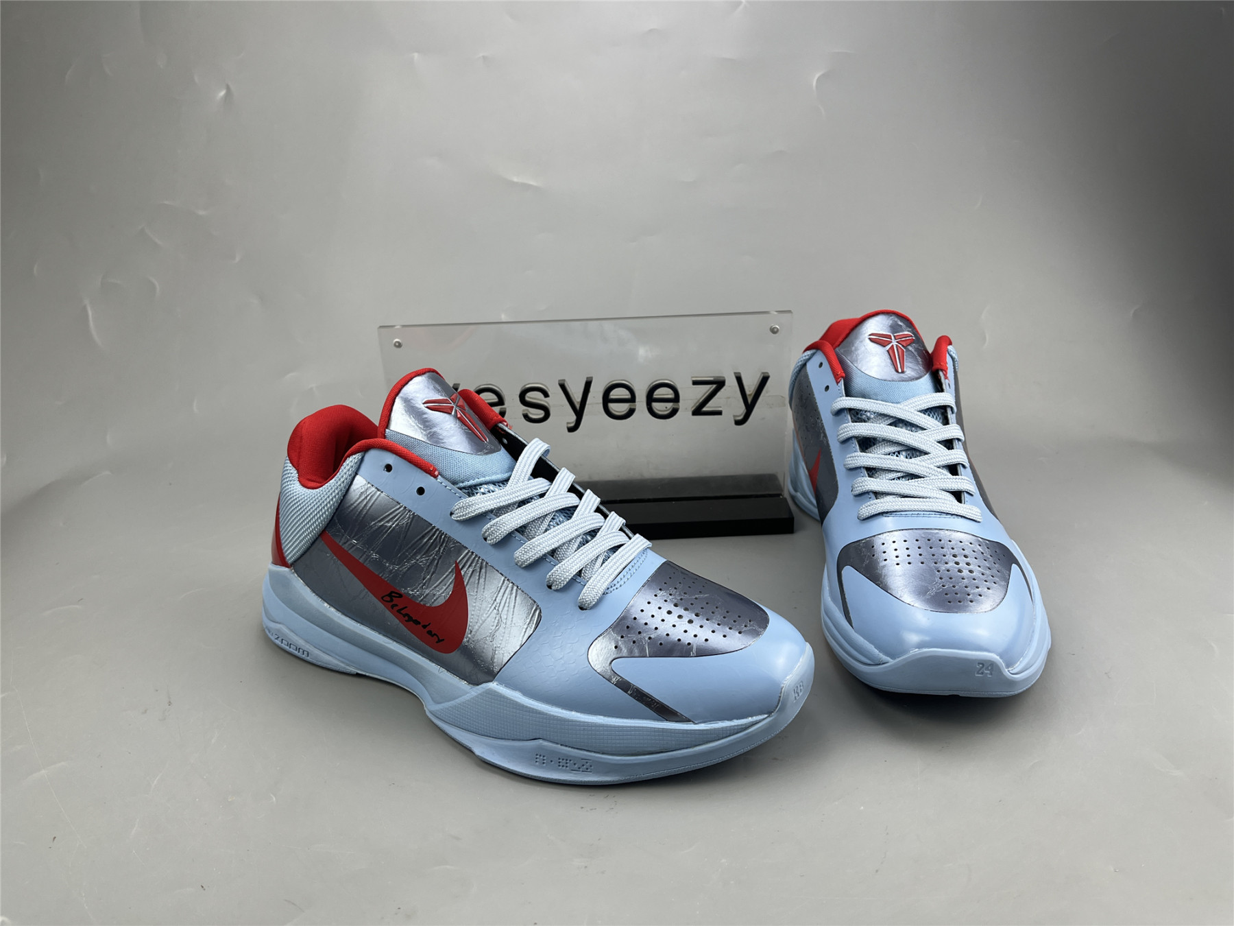 UA NIKE ZOOM KOBE 5 PROTRO BLUE