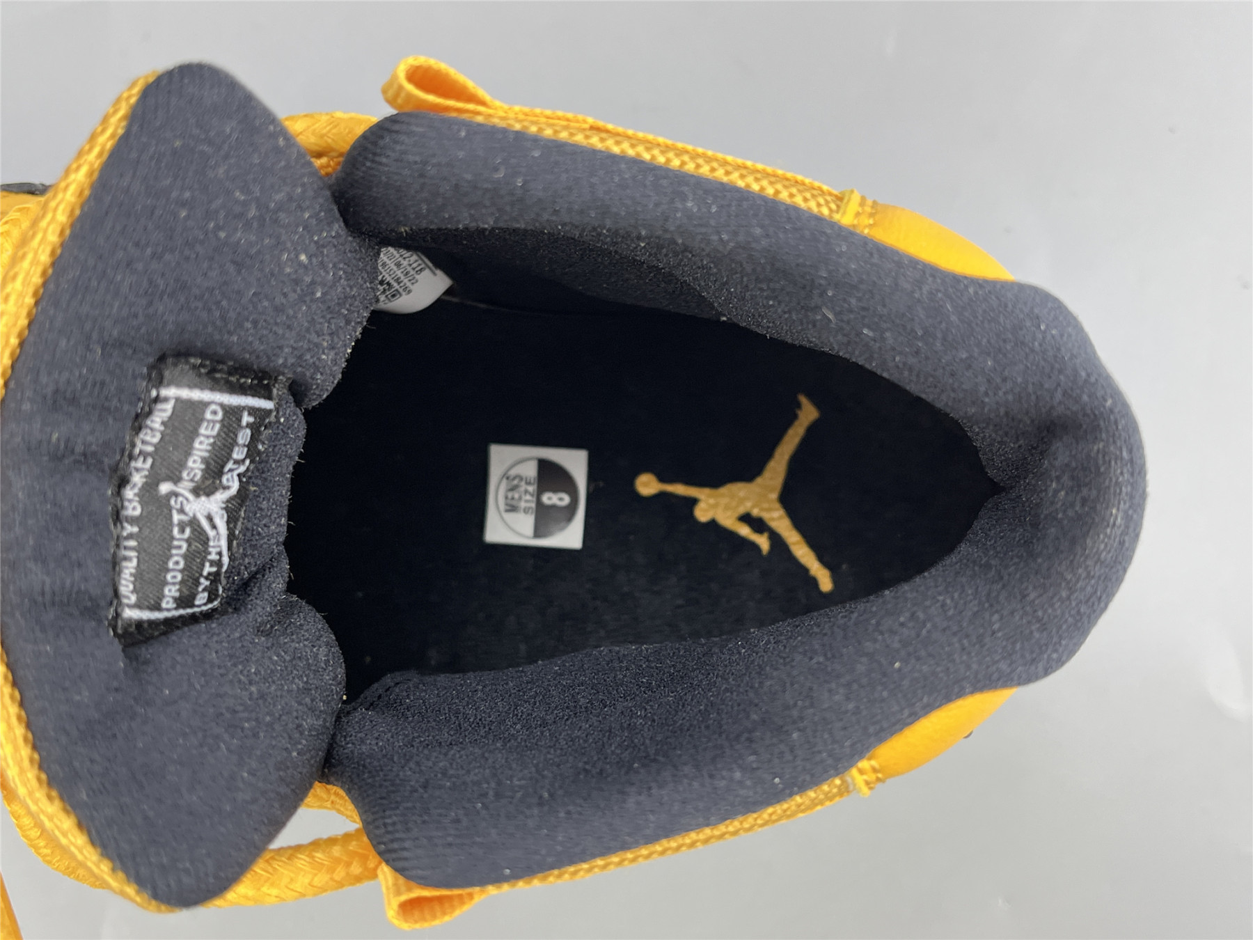 UA AIR JORDAN 11 RETRO BLACK YELLOW