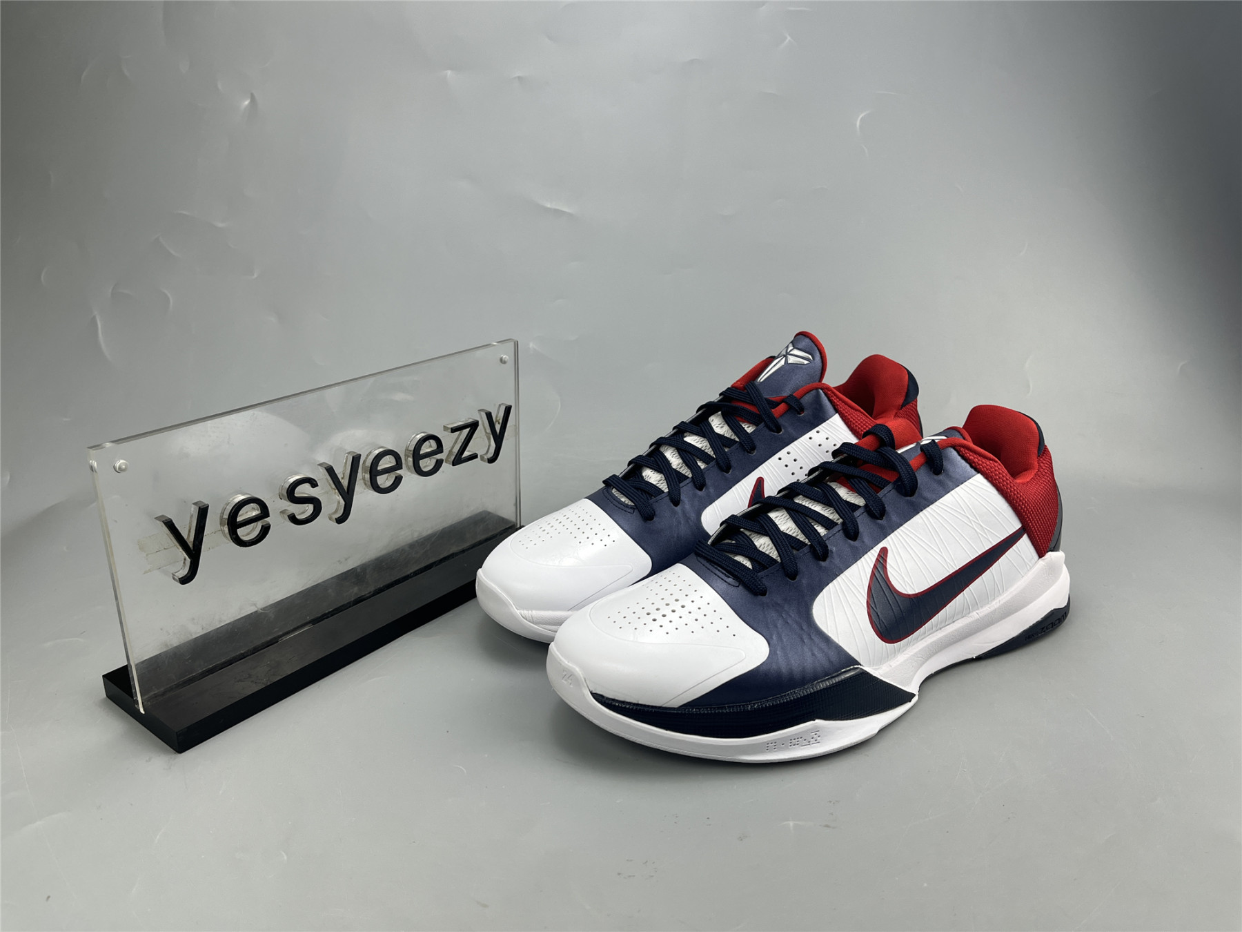 UA NIKE KOBE 5 PROTRO