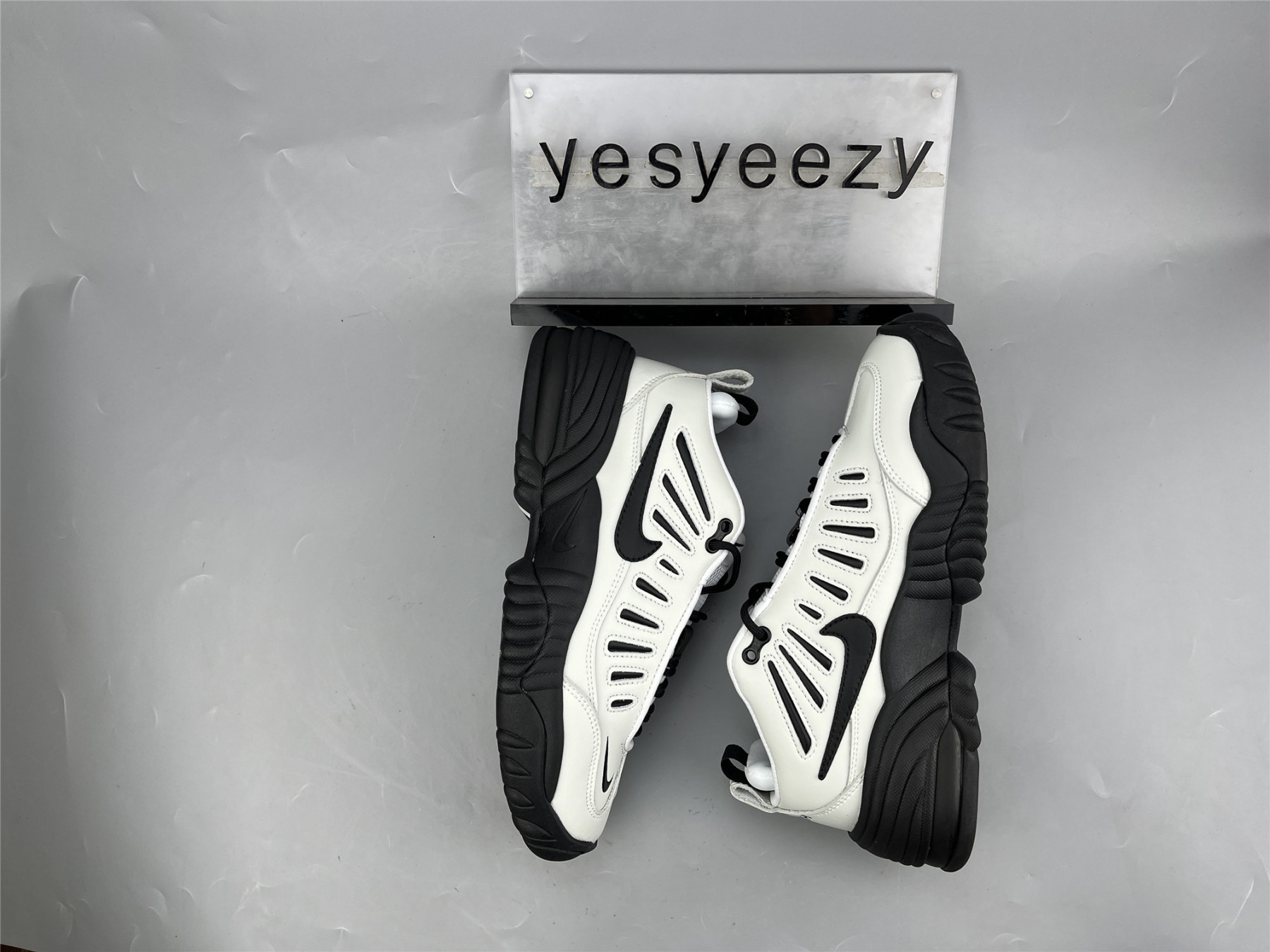 UA NIKE AMBUSH X AIR ADJUST FORCE 