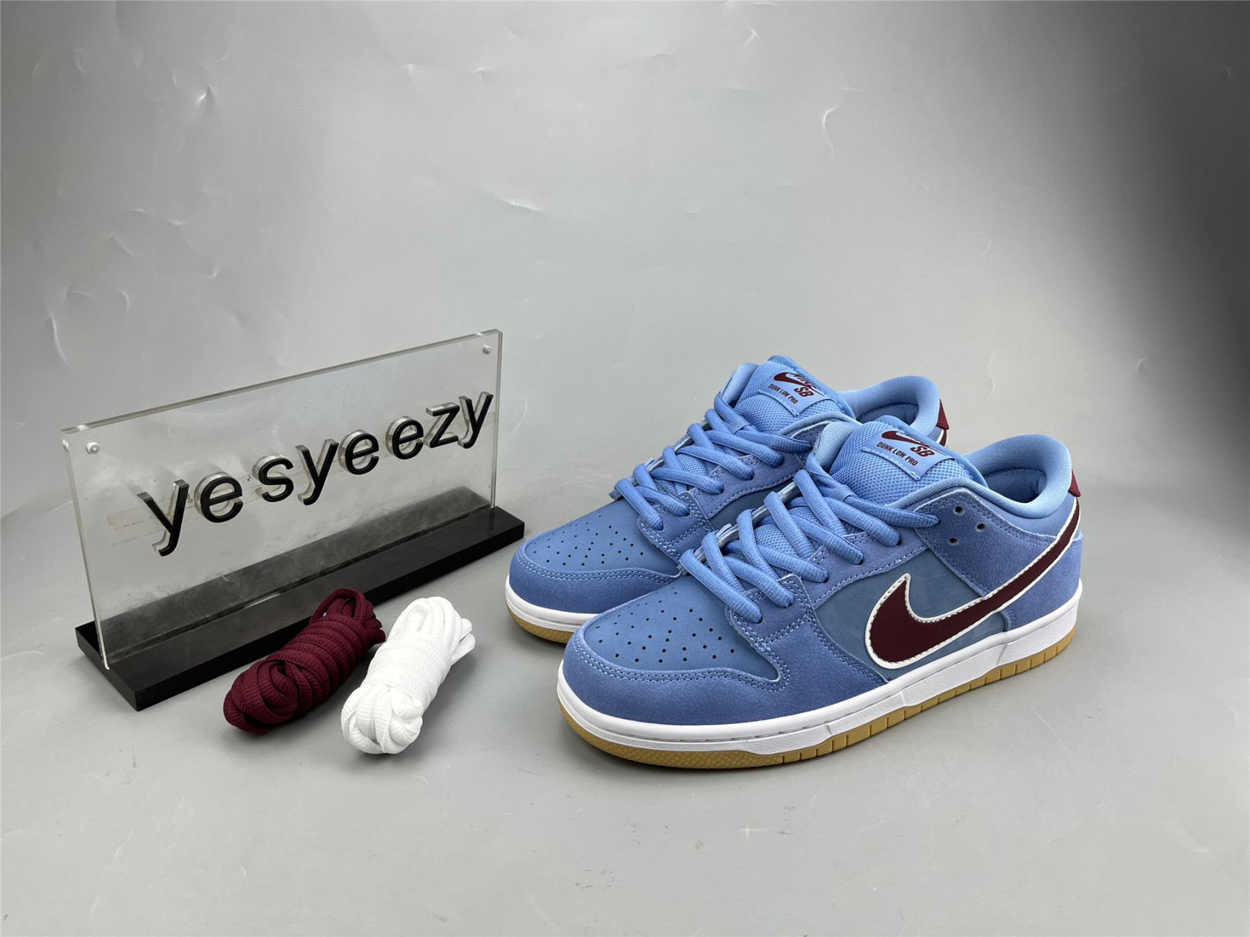 UA NIKE DUNK LOW PREMIUM SB 