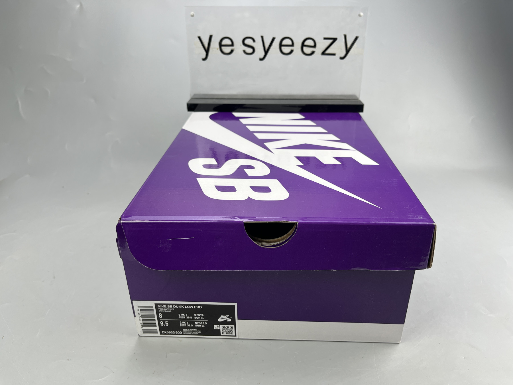 UA NIKE XAVIER SCHIPANI X DUNK LOW SB 