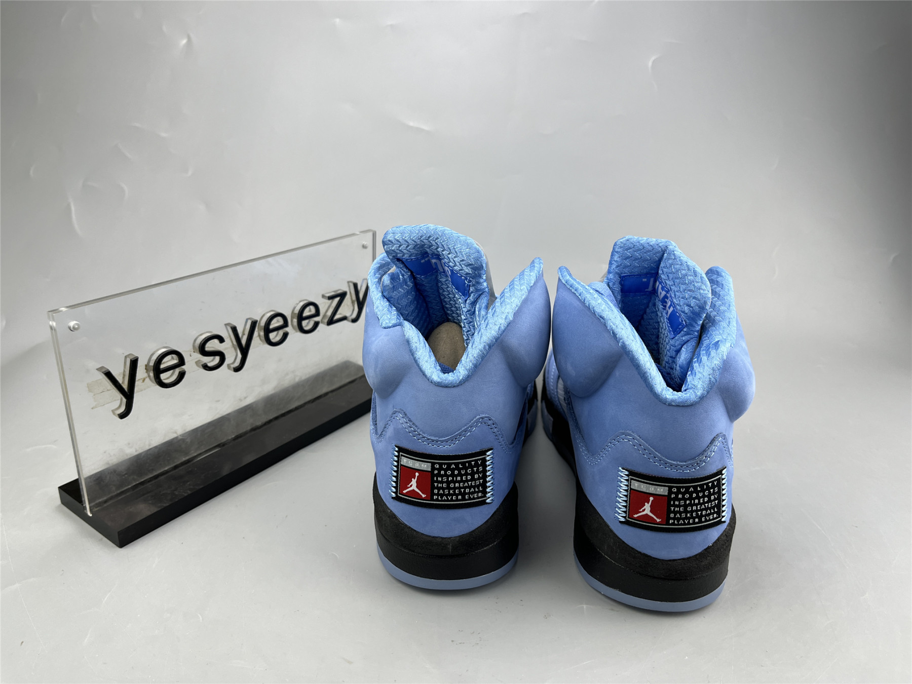 UA AIR JORDAN 5 RETRO "UNC"